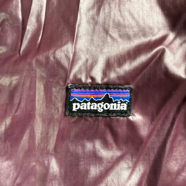 Patagonia Reversible Los Lobos Vest Women Medium Burgundy Fleece Puffer Gorpcore - Image 7