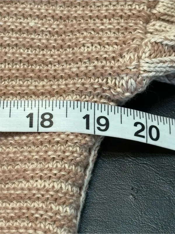 Free People When it rains V-Neck Sweater - Beige size Medium - Image 10