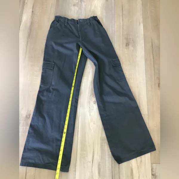 Made‎ In Italy Cargo Pants Women’s M Gray Subdued Green Size M - Image 4