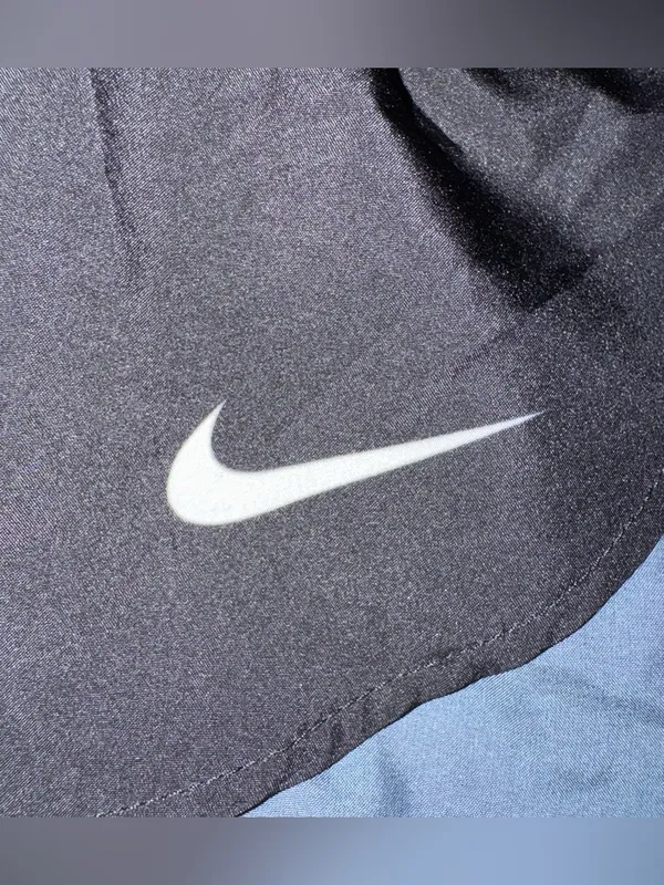 nike shorts - Image 3