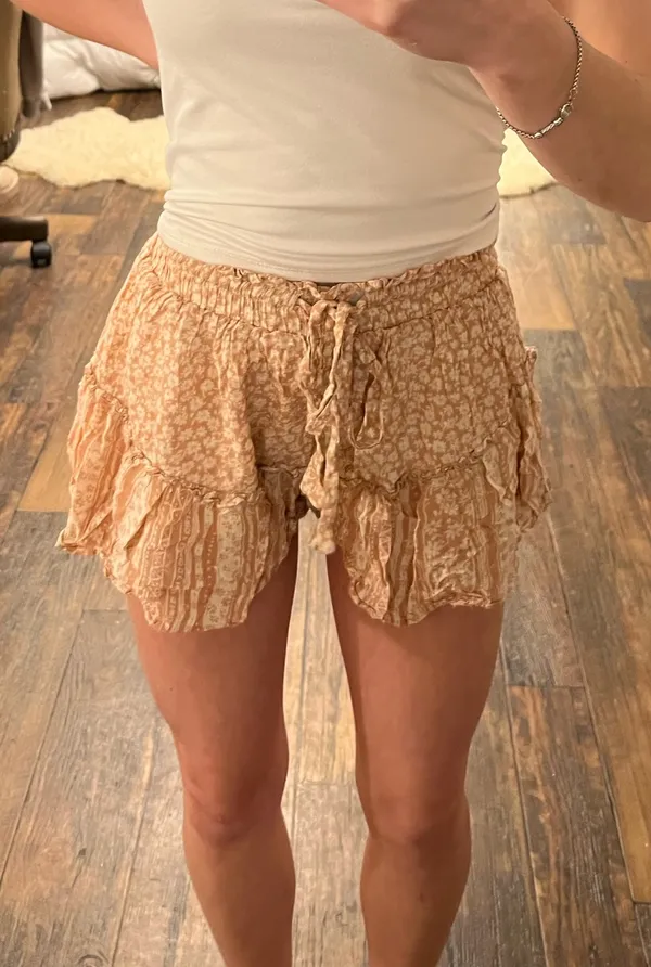 Quiet Storm floral floaty shorts - Image 3