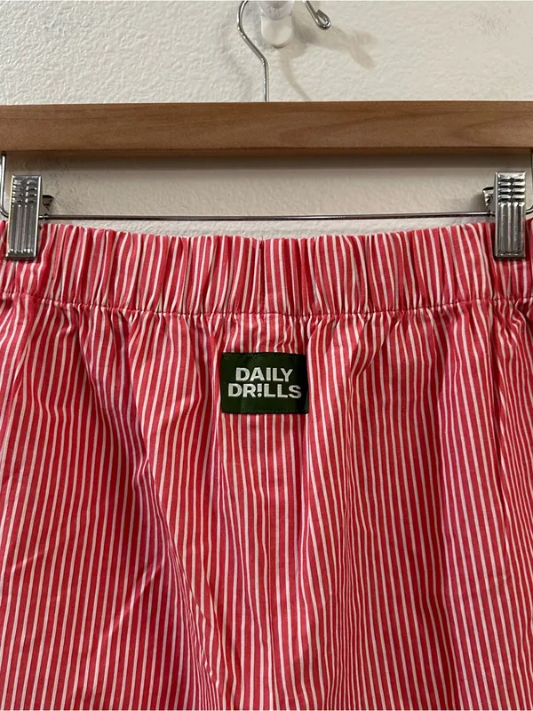 Daily Drills Poplin Resort Shorts in Red Stripes Size XS/S - Image 8