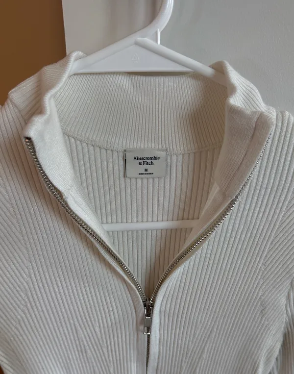 Cream Ribbed Abercrombie Zip Bodysuit - Image 3