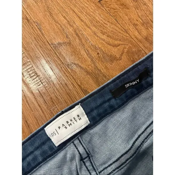 Parker Smith mid rise skinny jeans medium wash size 30 - Image 4