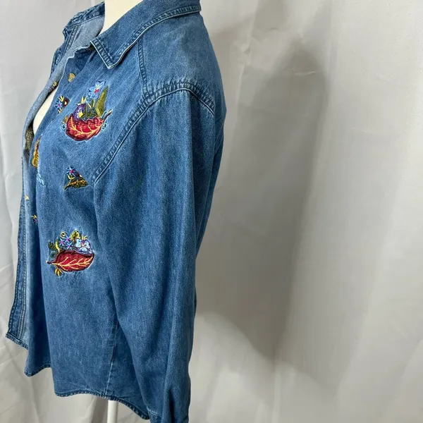 Vintage Bobbie brooks denim chambray embroidered shirt - Image 9