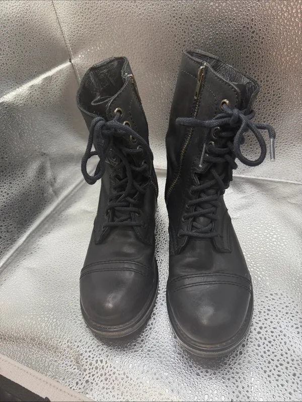 Steve Madden Women’s Black Lace-Up Leather Combat Boots - Image 4
