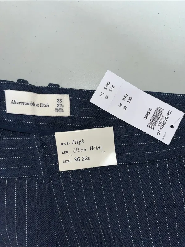 Abercrombie & Fitch NWT 22 Short Blue Pinstripe High Rise Ultra Wide Leg Pants - Image 3