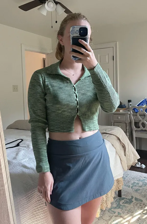 LA Hearts Crop Long Sleeve Top Green - Image 2