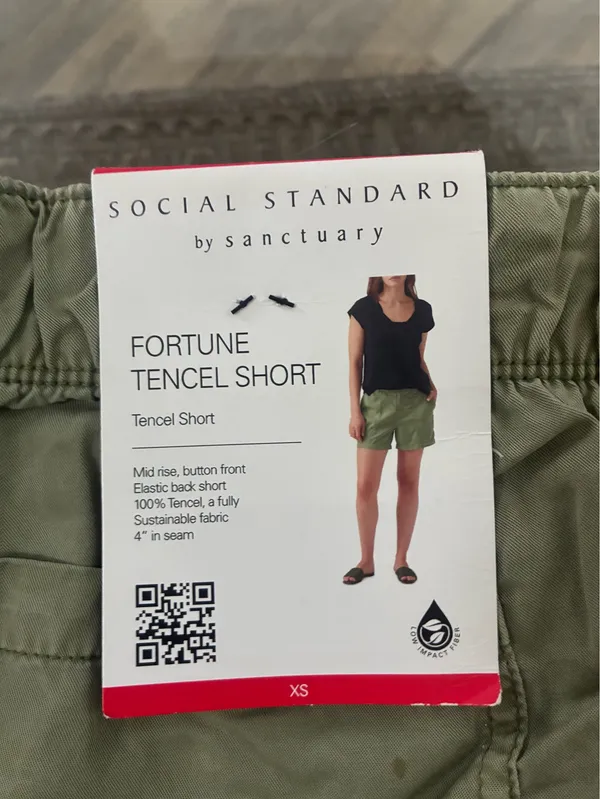 Sanctuary Sage Green Women's Cargo Shorts - Image 3
