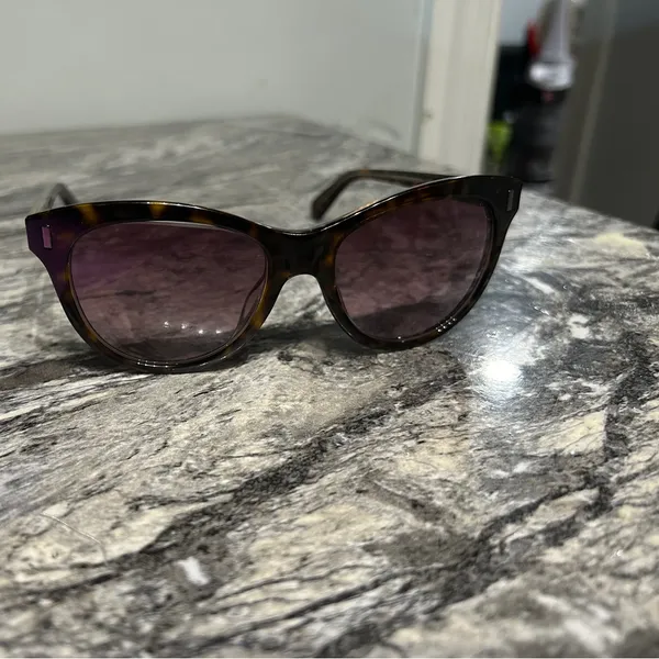 Marc By Marc Jacobs Tortoise Sunglasses with Purple Tint - Image 2