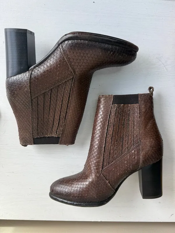 Firenze New Size 6 M 36 Brown Reptile Textured Leather Pointy Toe Boots Booties - Image 9