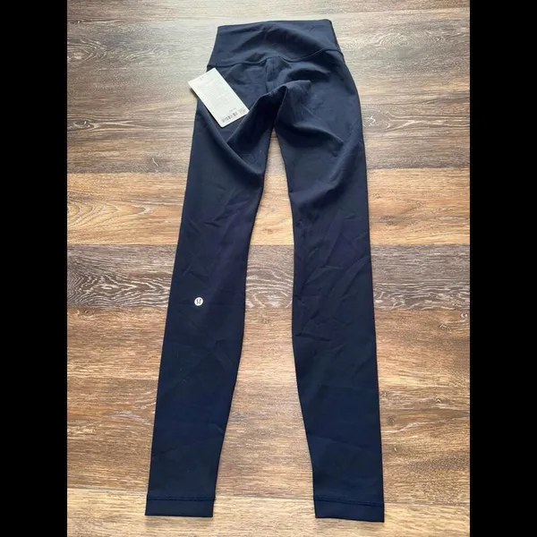 Lululemon Wunder Train High Rise 28” True Navy Size 2 NWT - Image 3