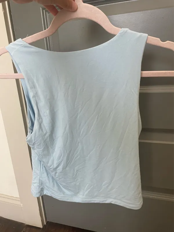 Light blue tank top - Image 2