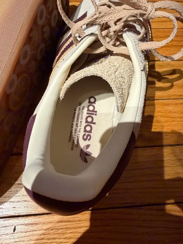 Adidas Gazelle Bold Leather Suede Platforms Burgundy Cream Maroon Sneakers Sz 8 white shoes - Image 7
