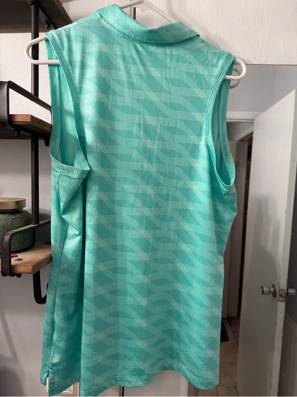 Nike Dri-FIT Sleeveless Golf Polo in Mint Green - Image 4