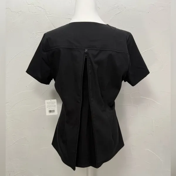 Jaanuu Zip Back Contour Scrub Top - Image 5