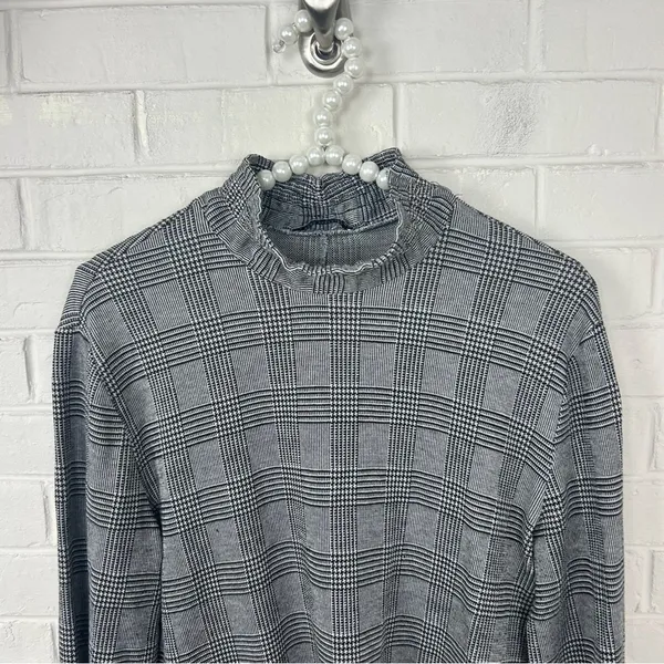 Zara Houndstooth Herringbone Knit Long Sleeve Top Size M - Image 4