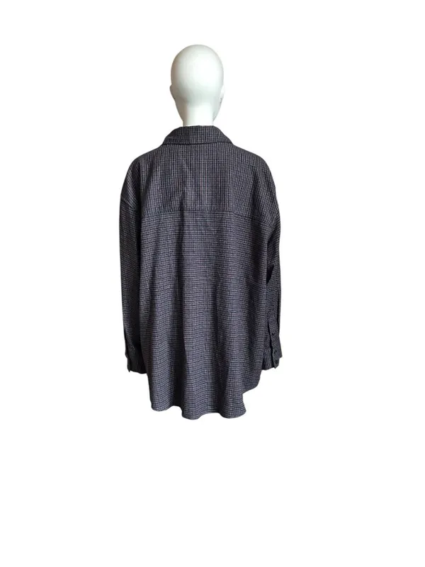 NWT Abercrombie & Fitch Black and Red Oversized Top - Image 4