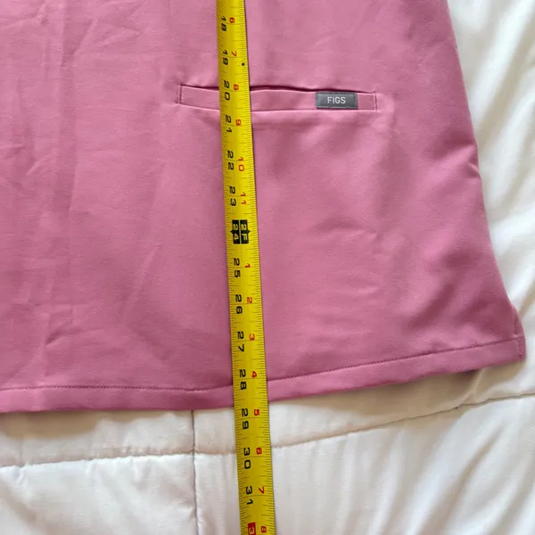 FIGS Casma Scrub Top Pink V-Neck Short Sleeve Technical Collection XL Medical - Image 3