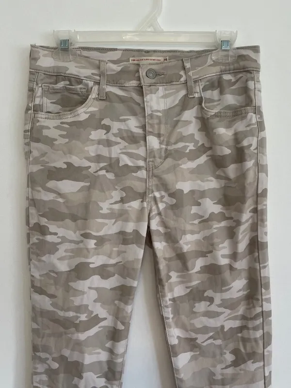 LEVI'S 720 High Rise Super Skinny Crop Jeans Tan Camo Camouflage Cropped Ankle - Image 4