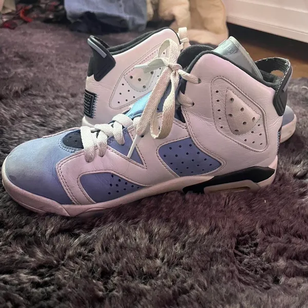 Jordan Sneakers Nike - Image 2