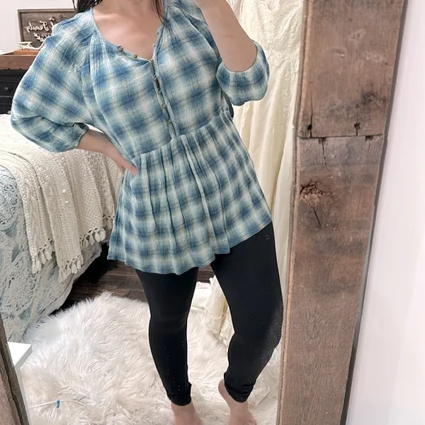 Maeve Blue Plaid babydoll Blouse see size medium - Image 6