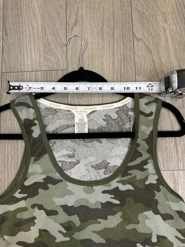 Lucky Brand Green Camouflage Sleeveless Tank L Scoop Neck Summer Top - Image 4