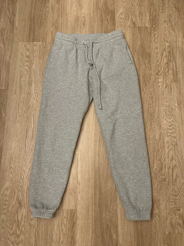 aritzia sweatpants - Image 2