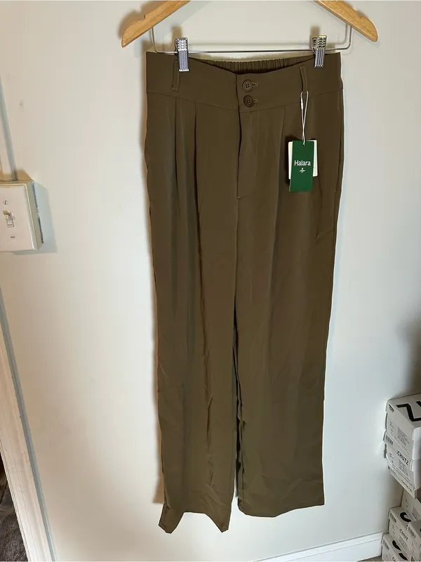 NWT Halara Flex™ High Waisted Zipper Pocket Shirred Straight Leg Work Pants smal - Image 2