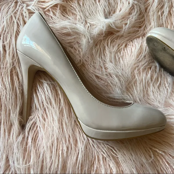 4/$10 ❣️ Aldo Patent Leather Heel - Image 9