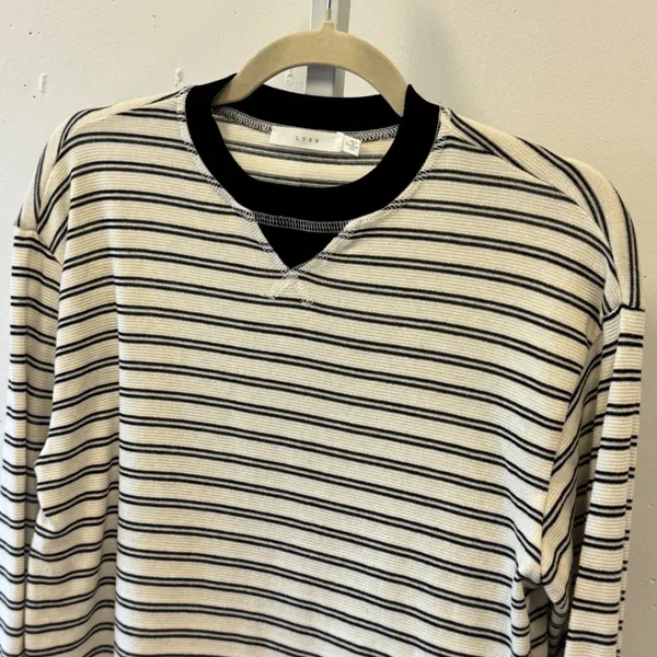 Lush Women's Ivory Black Striped Thermal Long Sleeve Top Small‎ T16919B Casual - Image 3