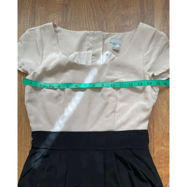 H&M light pink and black color block pleated dress Sz‎ 4 - Image 8