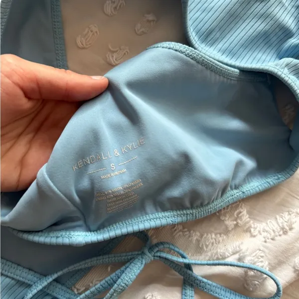 Kendall & Kylie S Light Blue Pacsun Bikini Set Top And Bottom - Image 3