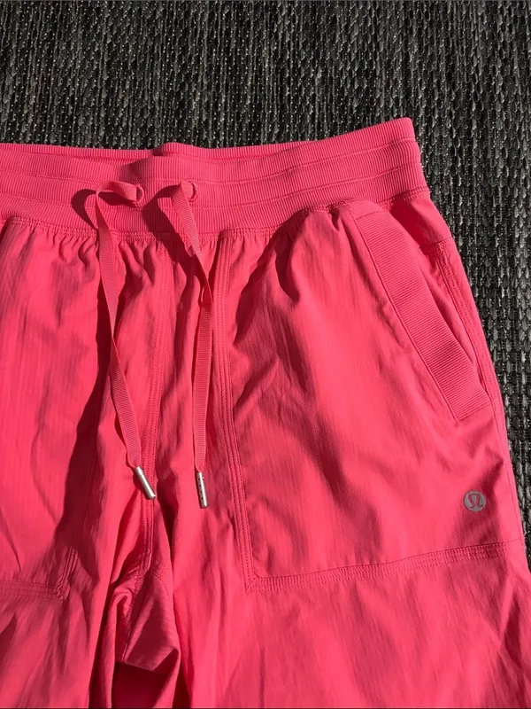 Lululemon Dance Studio Relaxed Mid-Rise Cargo Pant *Unlined Glaze Pink Sz Small - Image 3