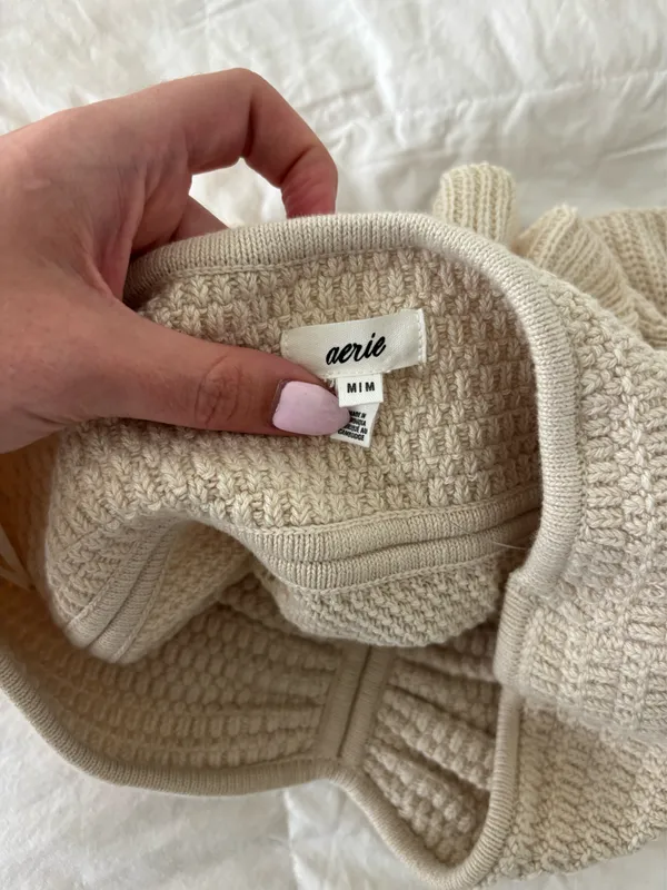Beige Knit Top Aerie - Image 3