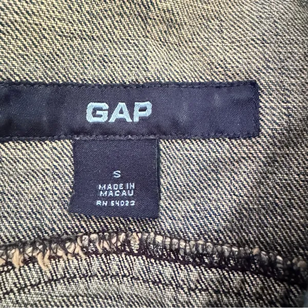 Vintage 200”s Gap Denim Jean Jacket Dark Mud Wash Preppy Size S Y2K - Image 9