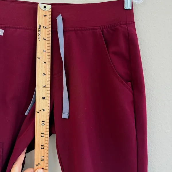 FIGS Zamora Jogger Scrub Pants Womens XS Burgundy‎ Maroon - Image 9