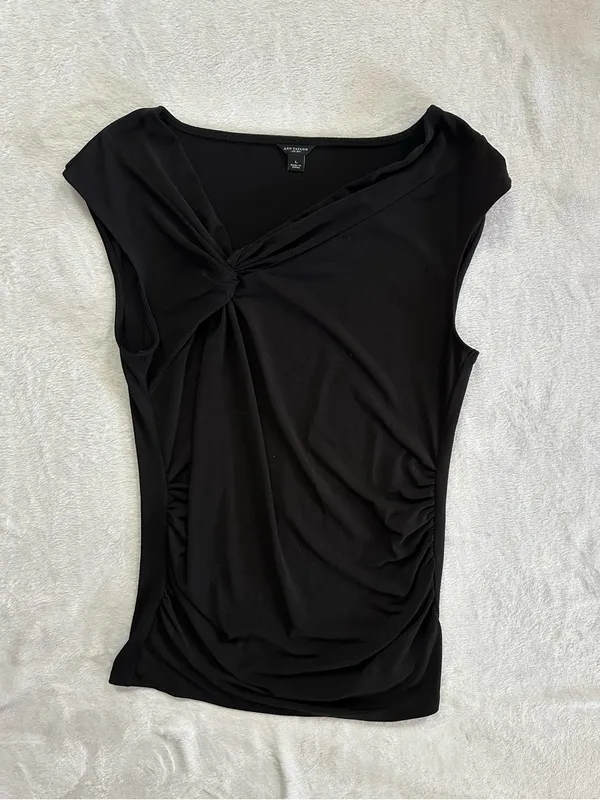 Ann Taylor Twist Knot Sleeveless Top in Black Size Large Ruched Sides - Image 2