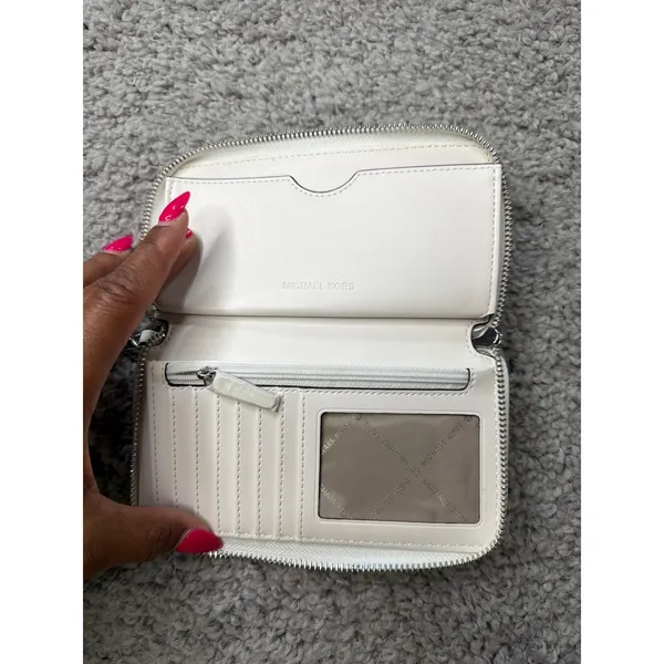 Michael Kors Jet Set Travel Optic White Pebbled Leather Smartphone Wristlet - Image 2
