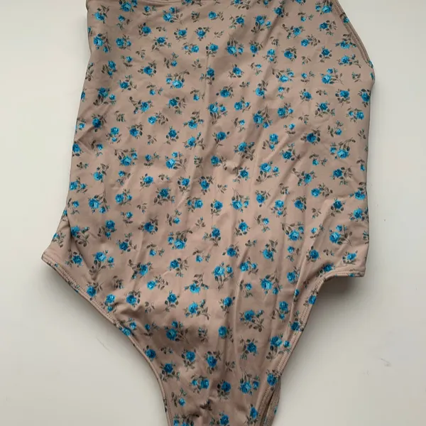 Frankies Bikinis Annie One Piece Spring Bloom Womens Small - Image 9