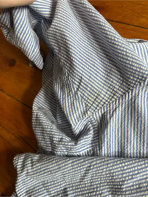 Jill Mogowan blue white striped button down shirt USA cotton small see stains - Image 9