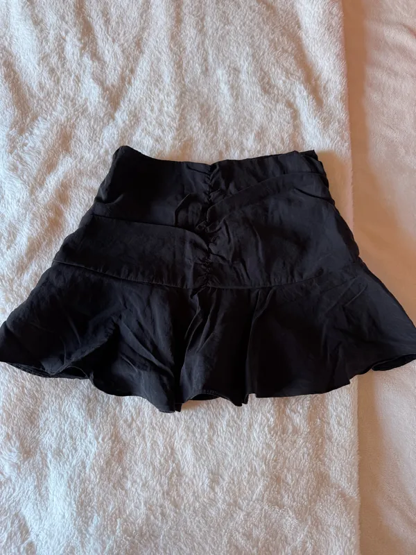 Black Ruffled Zara Mini Skirt  - Image 2