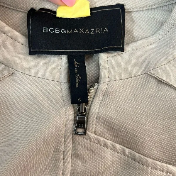 🔥🔥 5/$25 sale 🔥🔥 BCBGMAXAZRIA Kevin double zip jacket in vintage light stone - Image 8