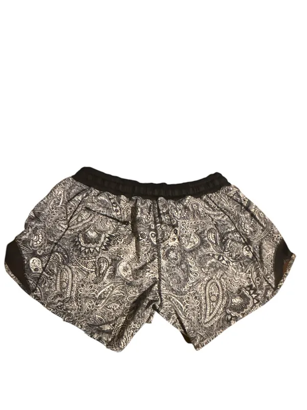 Lululemon hotty hot size 8 - Image 2