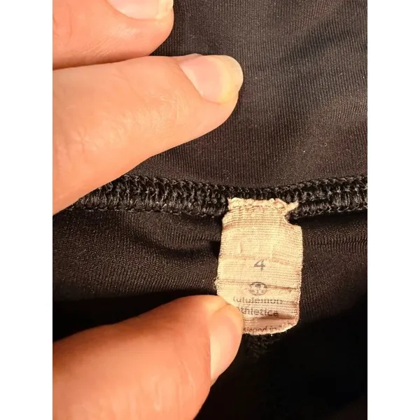 Lululemon de mujer sz 4 - Image 7