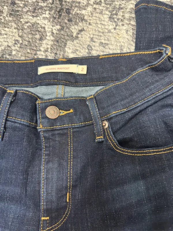 Levi’s Classic Bootcut Jeans - Image 2