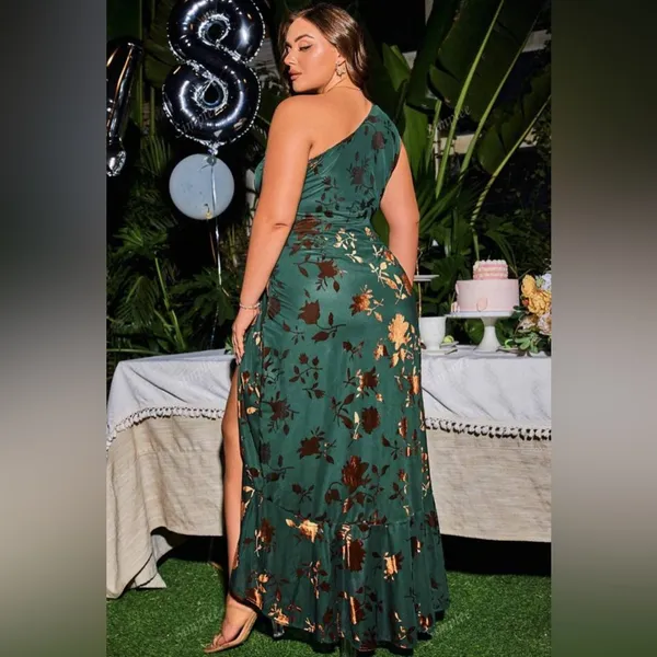 Wedding Guest Green Velvet Floral One Shoulder Knot Waist Leg Split Maxi Dress - Image 2