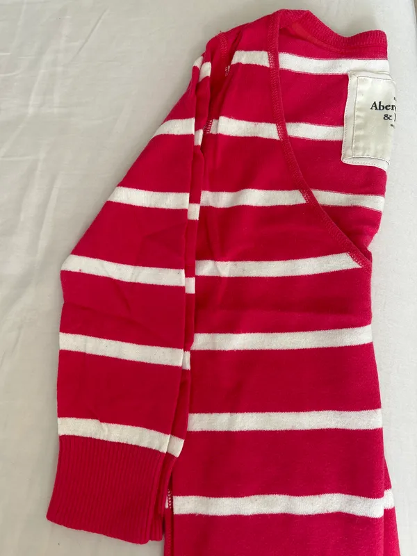 Abercrombie V Neck - Image 2