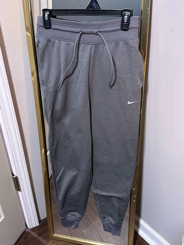 Grey Nike pants Therma-fit - Image 2