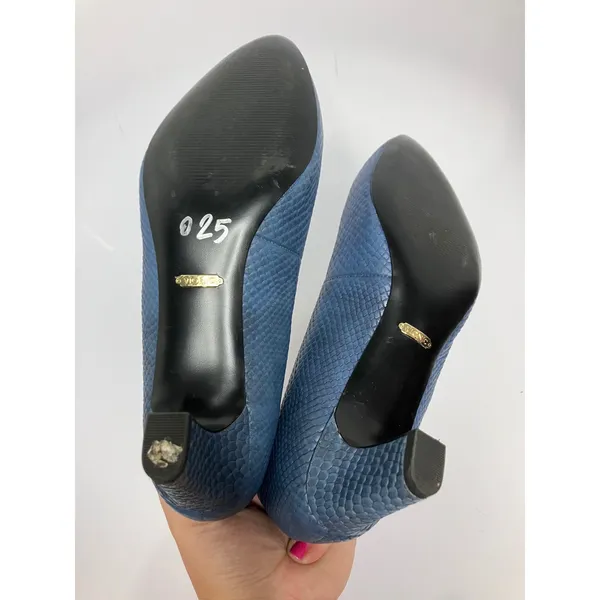 Vionic Mia Pumps Women 9.5 Blue Fair Snakeskin Embossed Leather Kitten Heel - Image 7